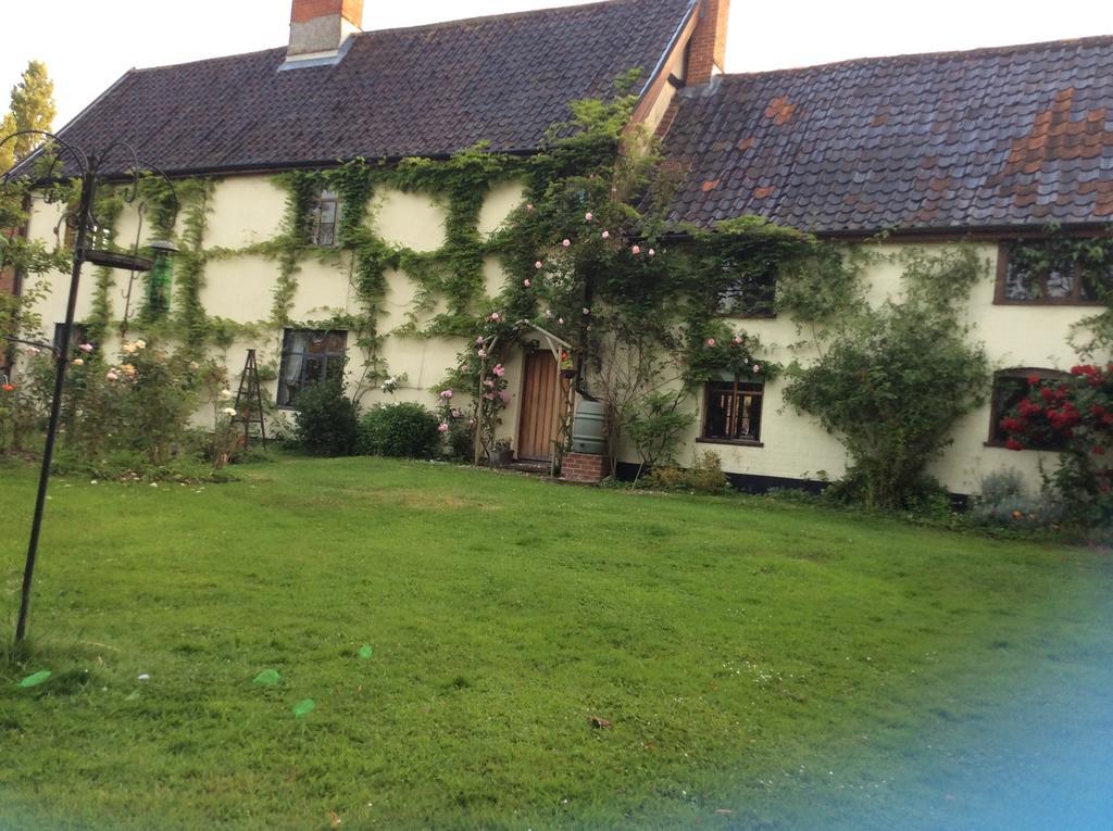 Valley Farmhouse, Westhall Redisham Dış mekan fotoğraf